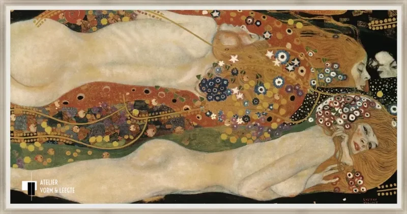 Waterslangen II - Gustav Klimt - in baklijst Impact wit-zilver 18mm